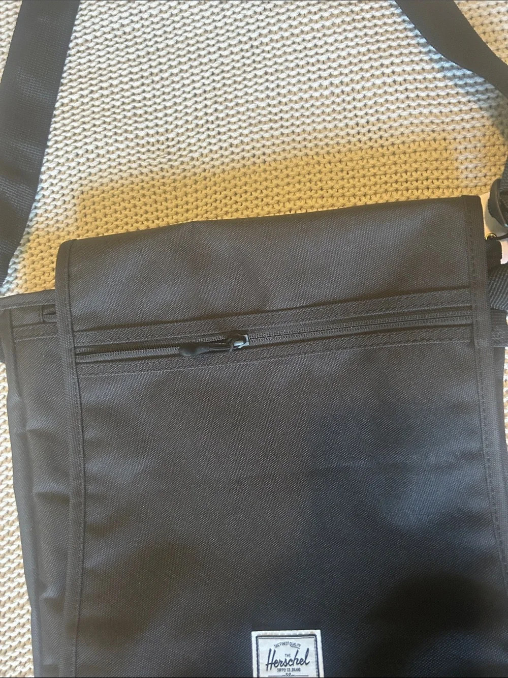 Herschel Lane Messenger Bag - Large